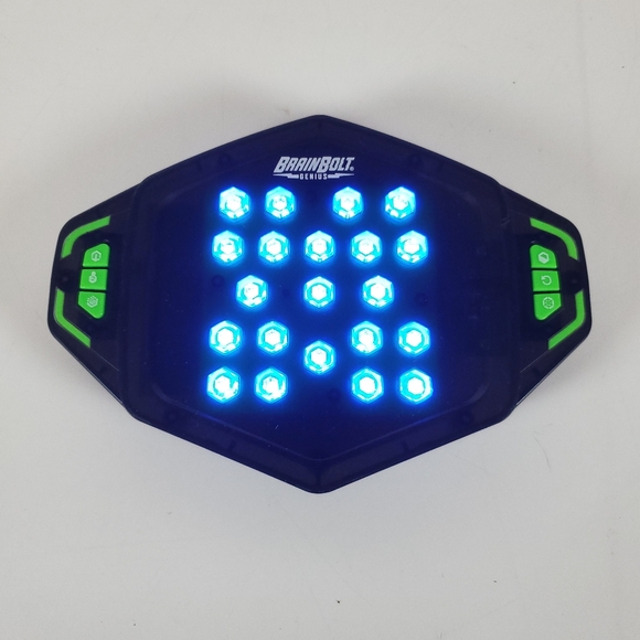 Educational Insights Brain Bolt Genius Electronic Sequence Memory Game - Picture 3 of 6